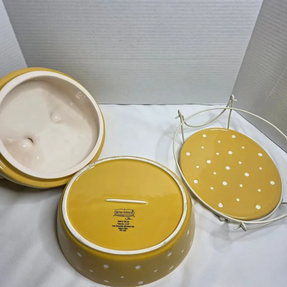 Temp-Tations Ovenware By Tara 2QT Yellow Polka Dot Chicken Bakeware Stoneware